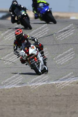media/Mar-22-2025-TrackDaz (Sat) [[0456df0c41]]/Group B/Session 3 (Outside Grapevine)/